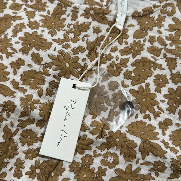 NWT Rylee + Cru Joelle Top || Gold Gardens 8-9 - Picture 5 of 6